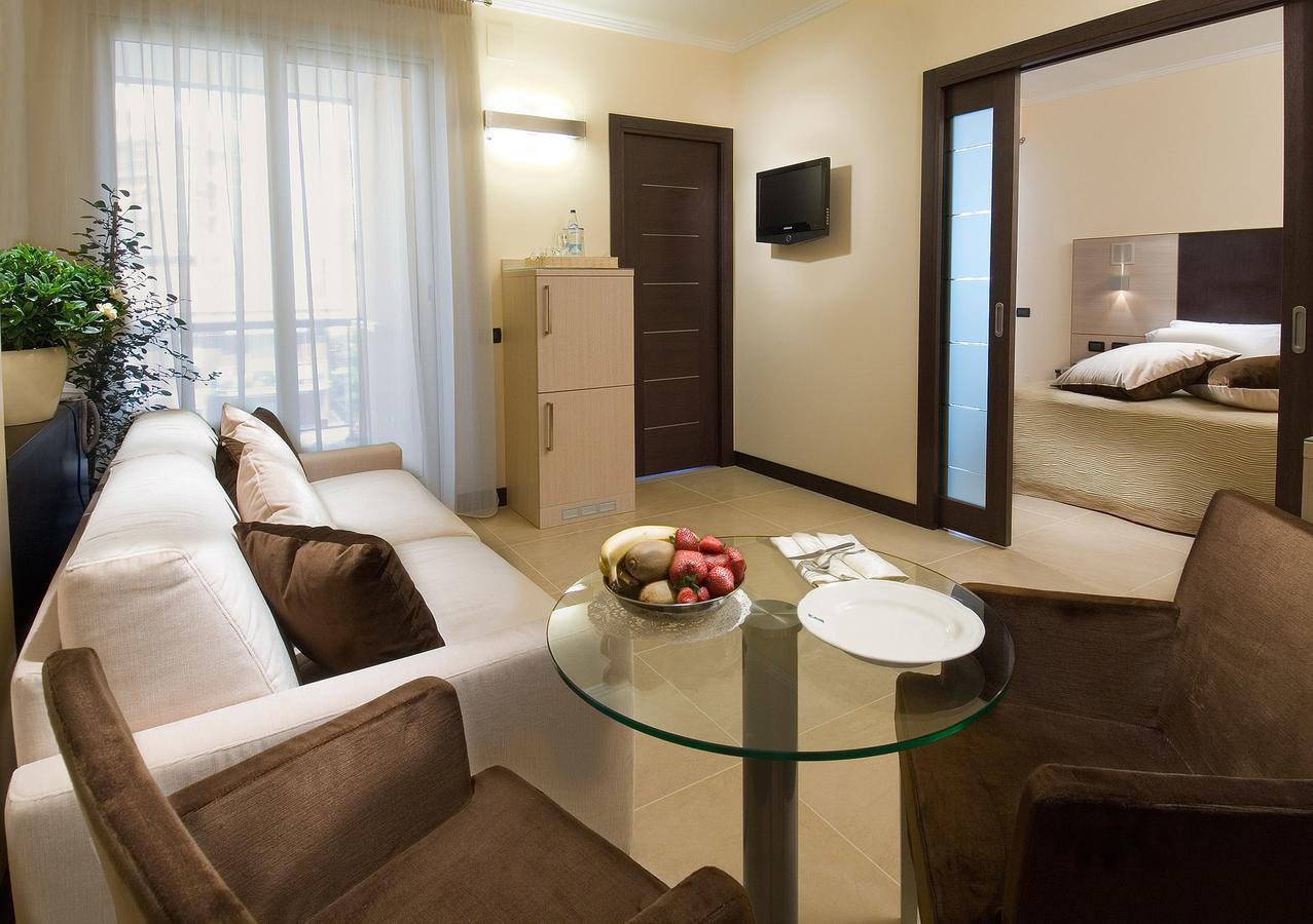 Hotel Imperial San Benedetto del Tronto Bagian luar foto