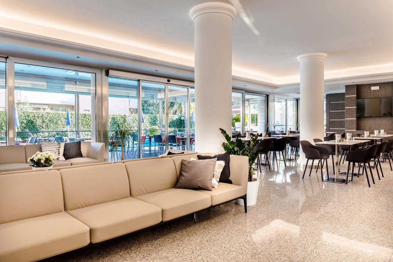 Hotel Imperial San Benedetto del Tronto Bagian luar foto