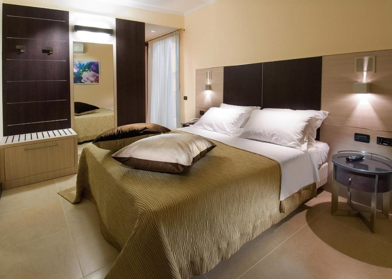 Hotel Imperial San Benedetto del Tronto Ruang foto